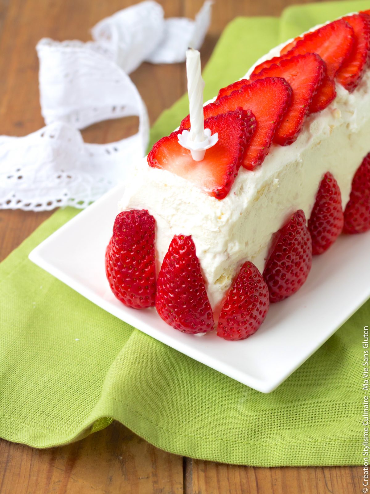 Layer cake sans gluten à la fraise