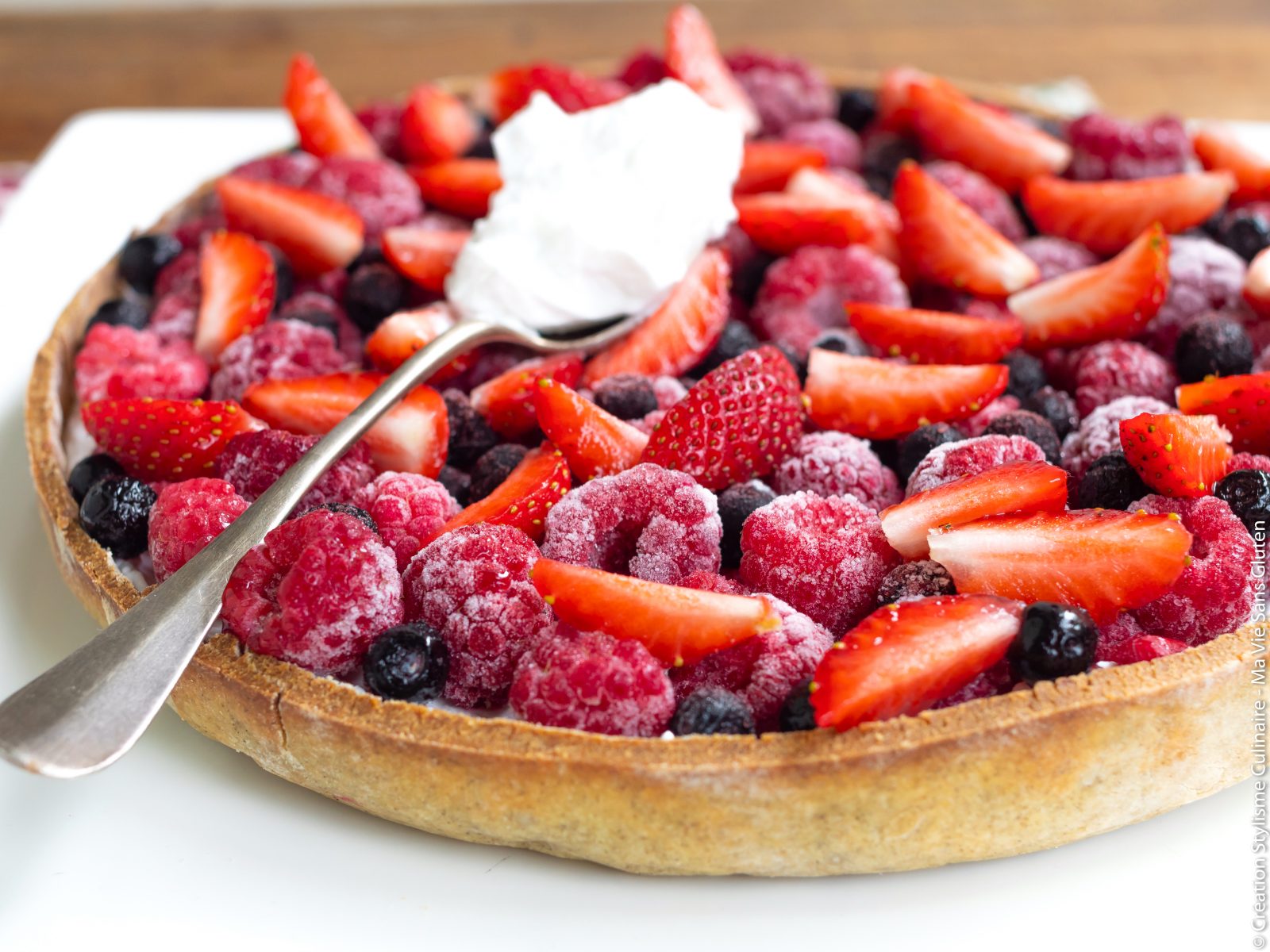 tarte sans gluten aux fruits rouges et crème de coco-4